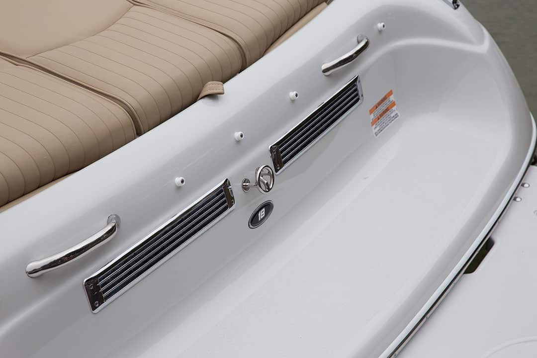 Катер CROWNLINE 18 SS - Фотография 11